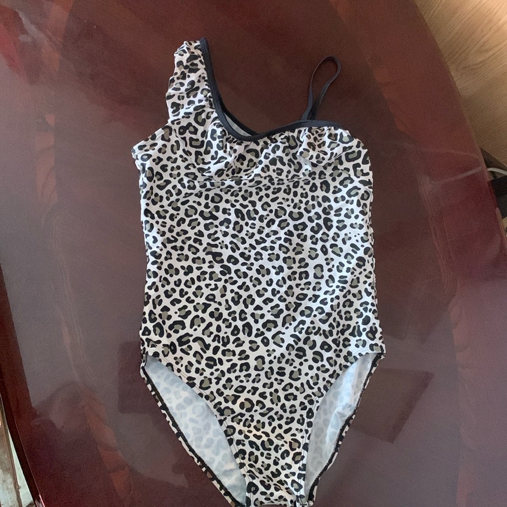 Children’s Place leopard print swimsuit L 10-12